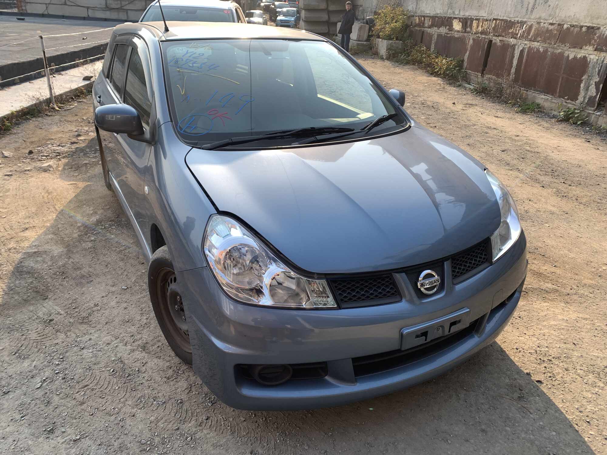 Nissan WINGROAD