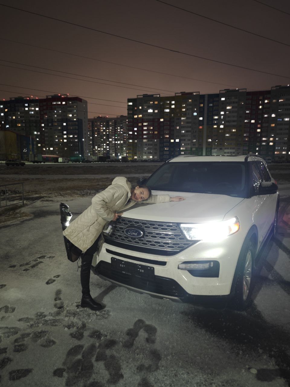 Ford EXPLORER