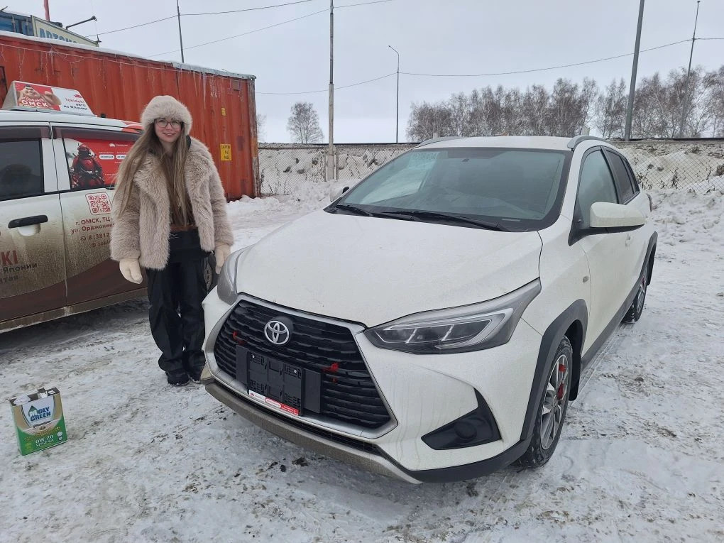 Toyota Yaris L