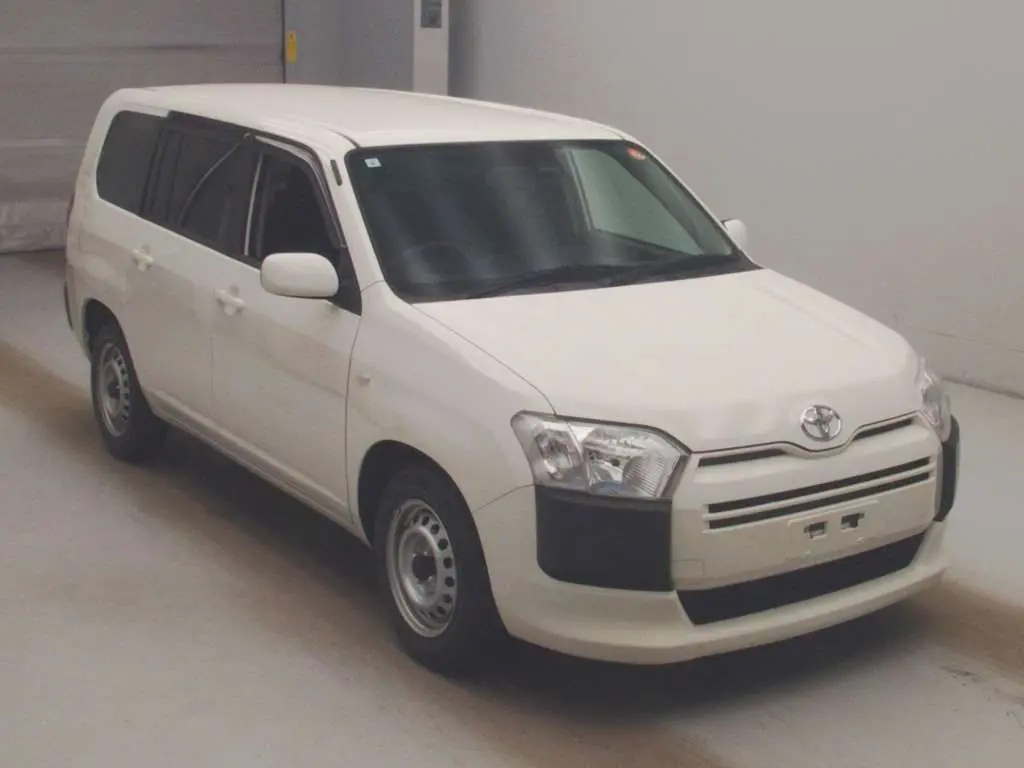 Toyota SUCCEED